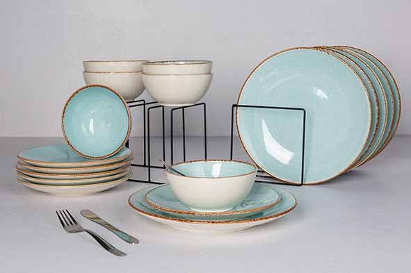 Granite Blue servies set van 18 aardewerk blauw