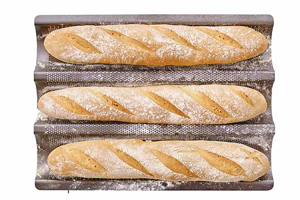 Easy Baking bakplaat voor 3 stokbroden, geperforeerd
