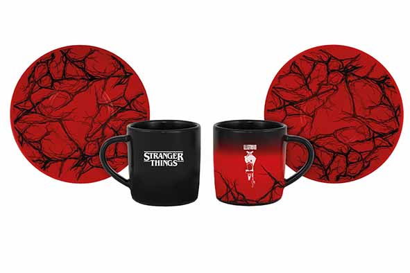 Stranger Things kop en schotel set van 4 80 ml thermochroom zwart-rood